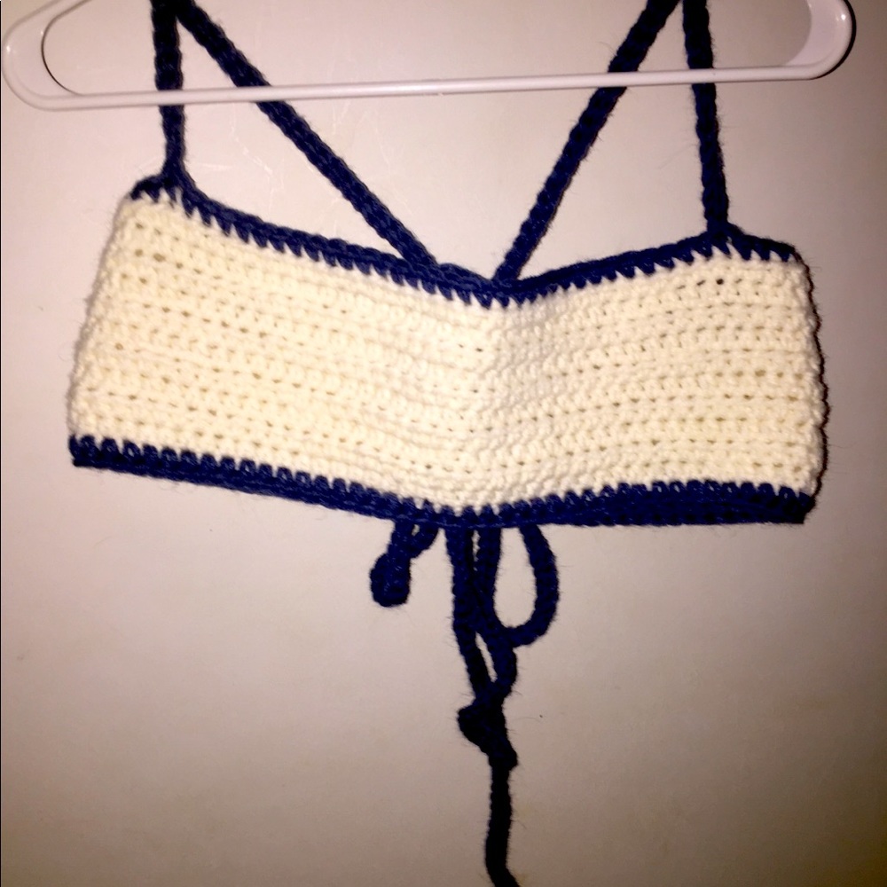 Crotchet crop top